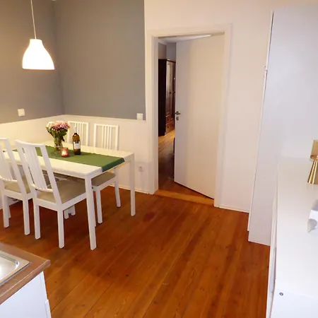 Emely Apartment