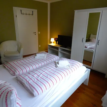 Emely Lägenhet Röbel