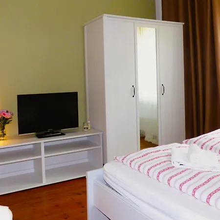 Lägenhet Emely Röbel